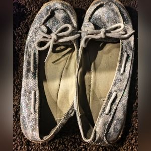 Sparkly canvas boat schoes